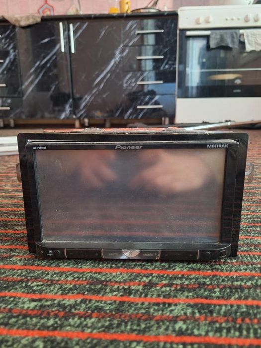 Pioneer AVH-P8450BT mafon sotiladi