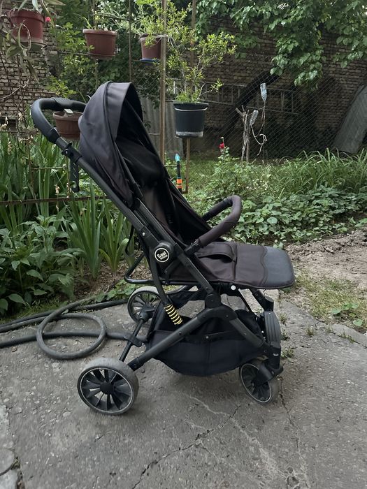 Detskiy kolyaska cemodan