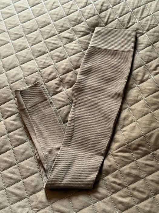 Дамски клин, чисто нов