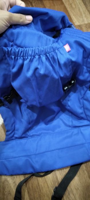 Продам кенгуру в отличном состоянии