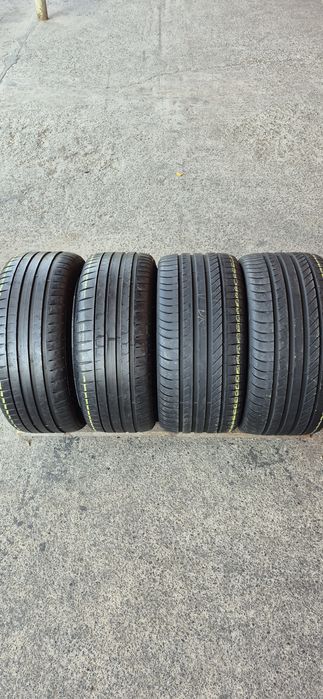 4 anvelope vara,fata Michelin 225/40/18,spate Fulda 255/35/18.Pretul este pe bucata.