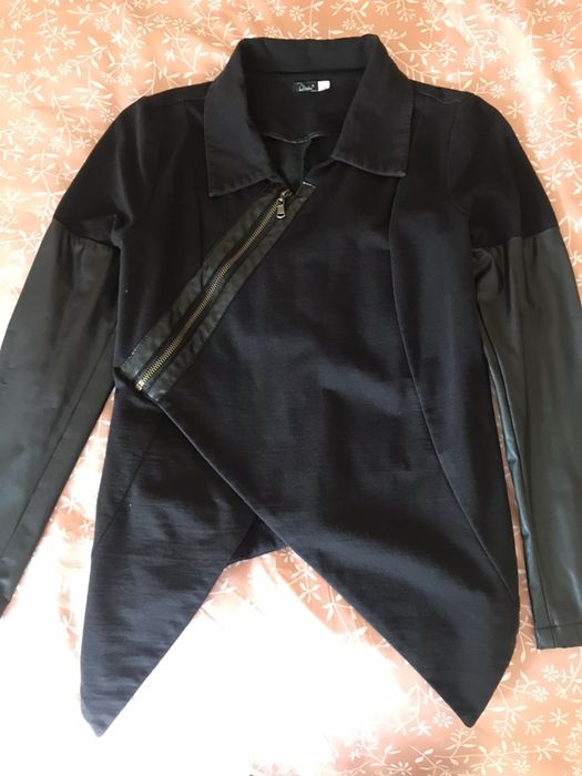 Дамска горница плат и кожа