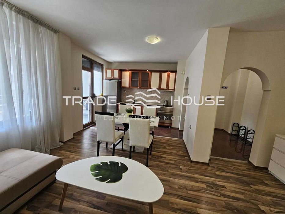 Дава се под наем Тристаен апартамент в Пловдив, Кършияка - 82 кв.м за 450 € - Снимка #3