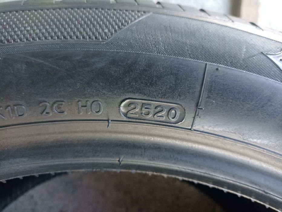 2 anvelope RunFlat de vara Hankook 305/40 R20 dot 2520