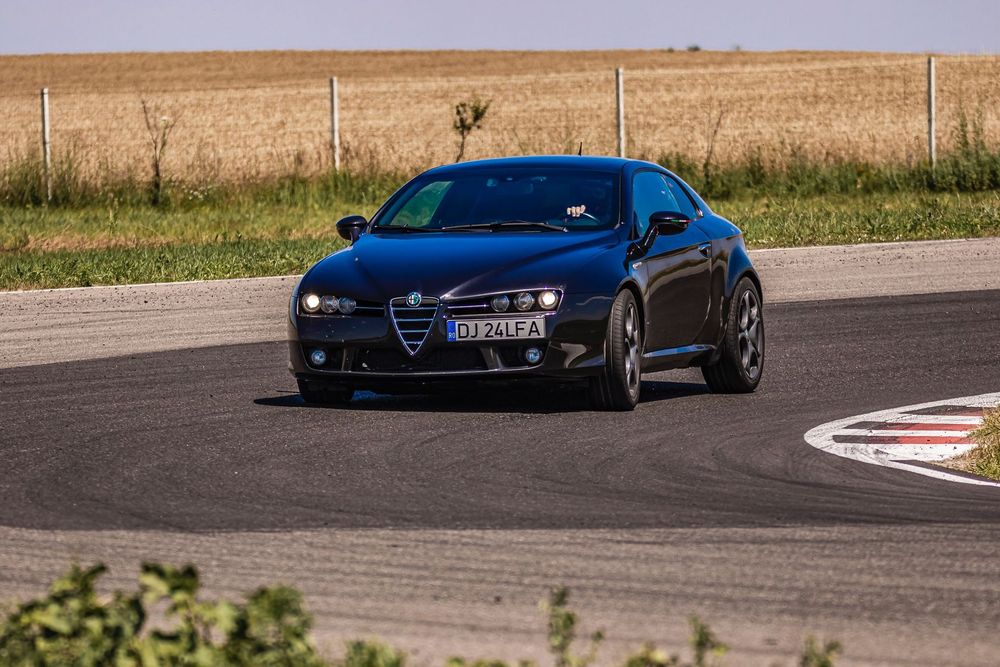 Alfa Romeo Brera Brera 2.4, cutie automată, plafon panoramic, bose, echipare TI