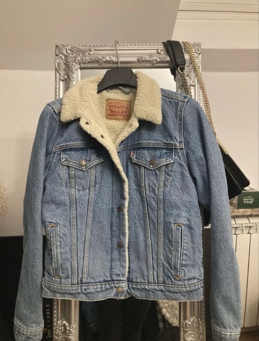Geaca Levi’s captusita