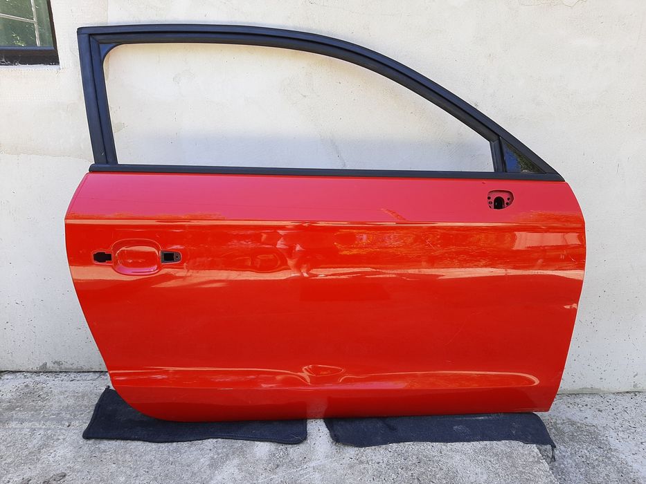 Portiera (usa) fata dreapta Audi A1 2010-2014, model 2 usi