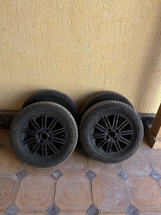 Продается Титанка с покрышкой