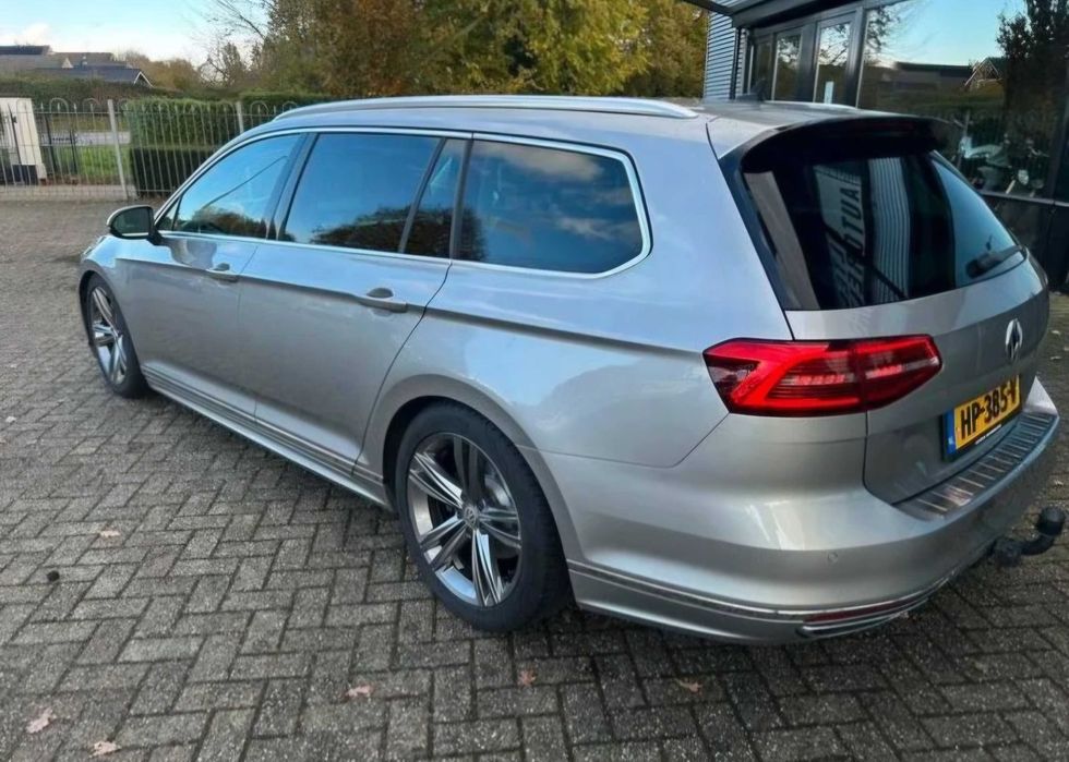 Автомобил VW Passat B8