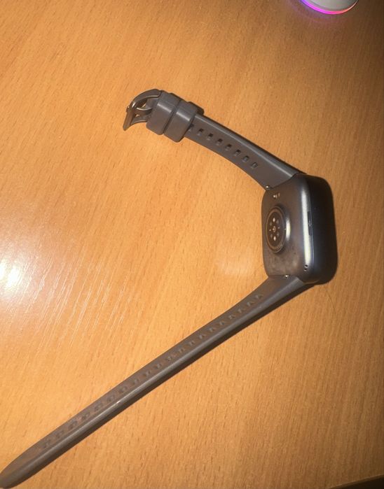 Amazfit bip max.