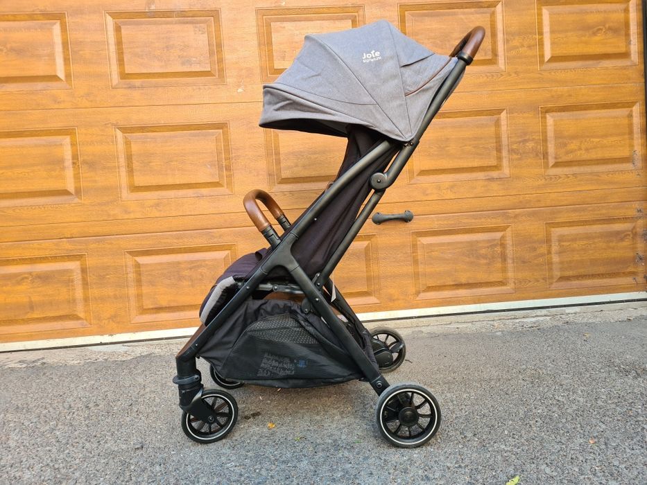 Carucior bebe Joie Parcel Signature