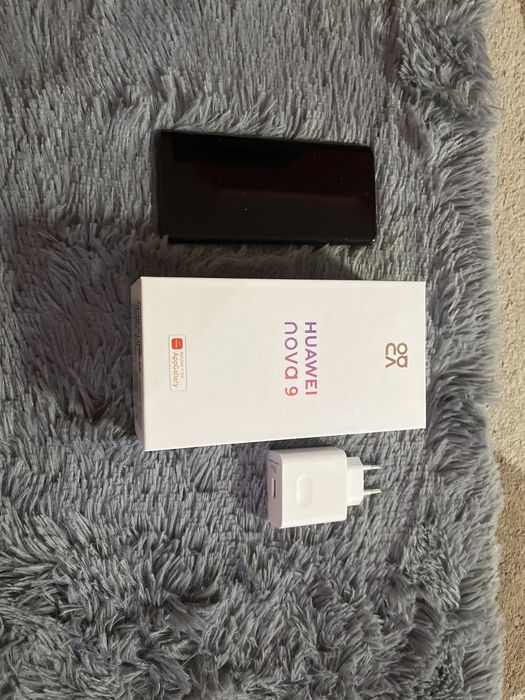 Телефон Huawei Nova 9