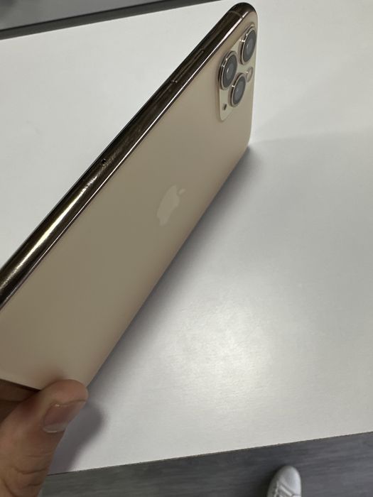 IPHONE 11pro 64gb ideal