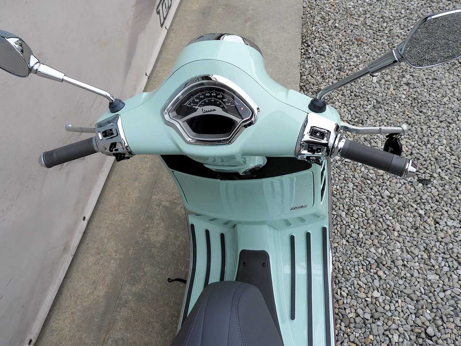 Scuter Vespa GTS 125 2025 | Rate | Leasing