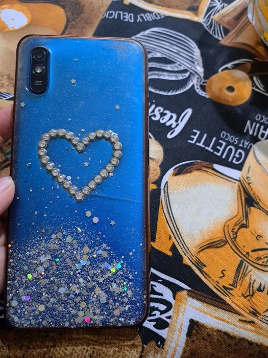 Телефон сотилади