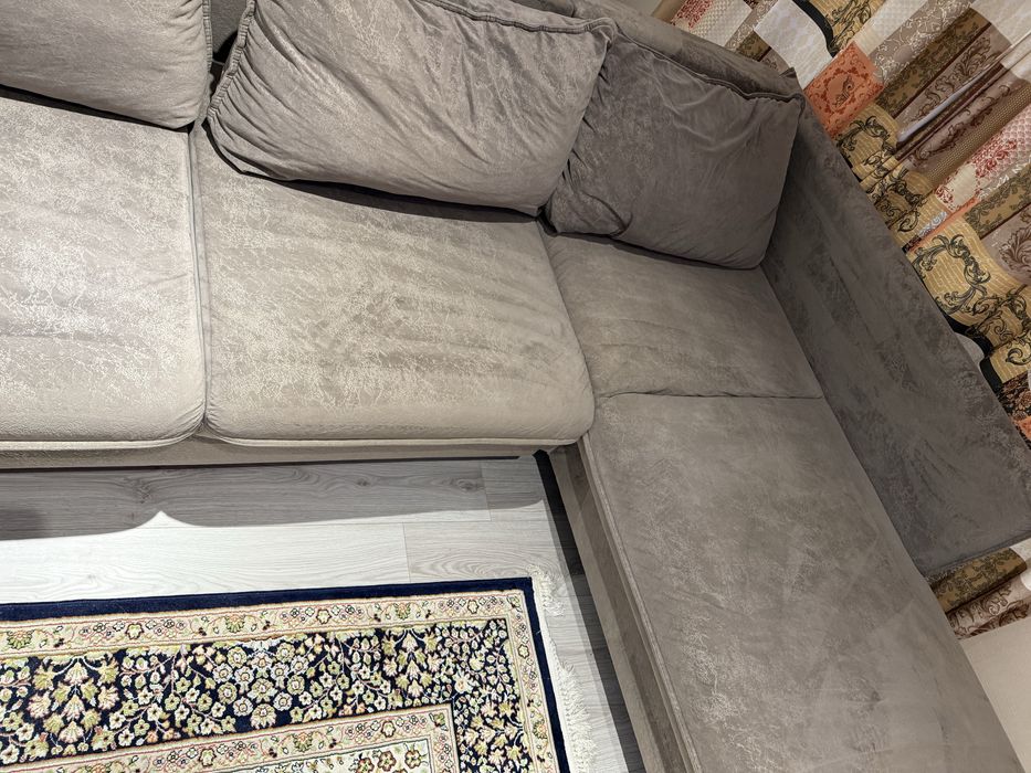 Диван угловой коричневый