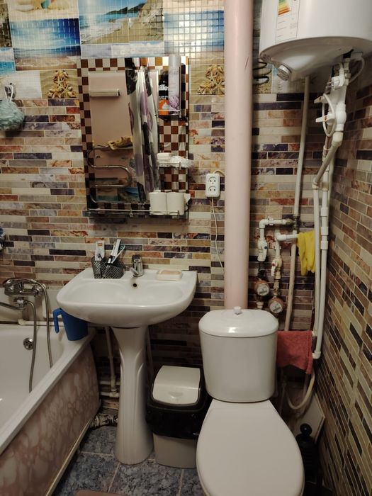 Продам 2 - комнатную квартиру