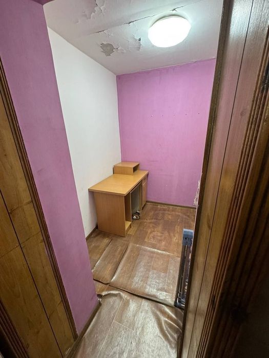 Продаётся Чиланзар 9 квартал 2в3/1/4 Балкон 2×6 ориентир РОВД