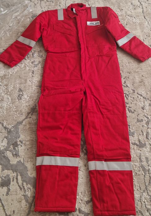 Зимный комбезон 2025