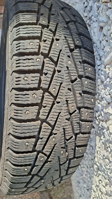 Зимние шины 225/65 R17