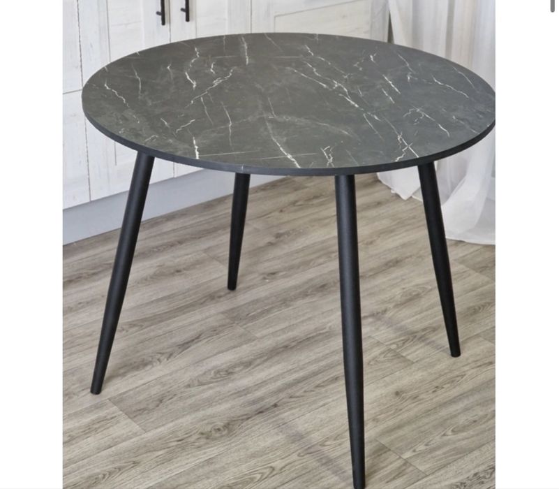 Стол крулый 90/90/74