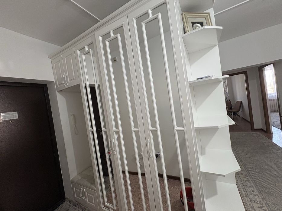 Продам Прихожку!