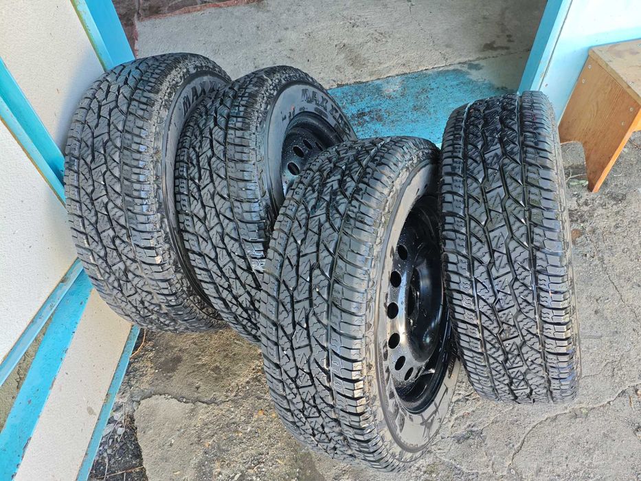 Диски R16 с АТ шинами 215/65
