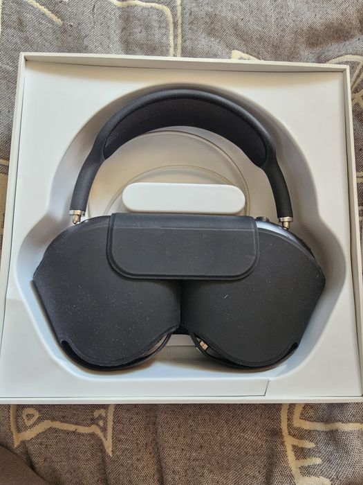 Наушники Airpods Max