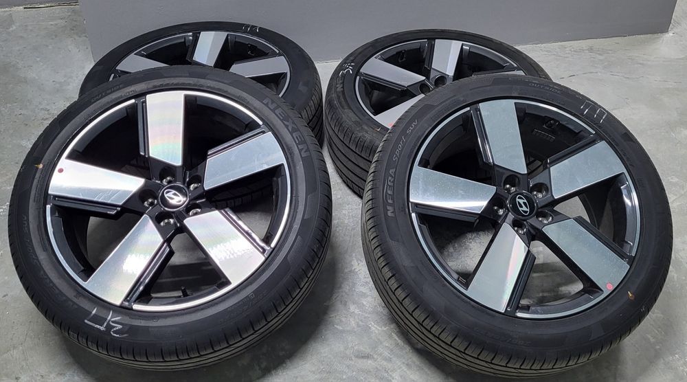 Продам диски с шинами