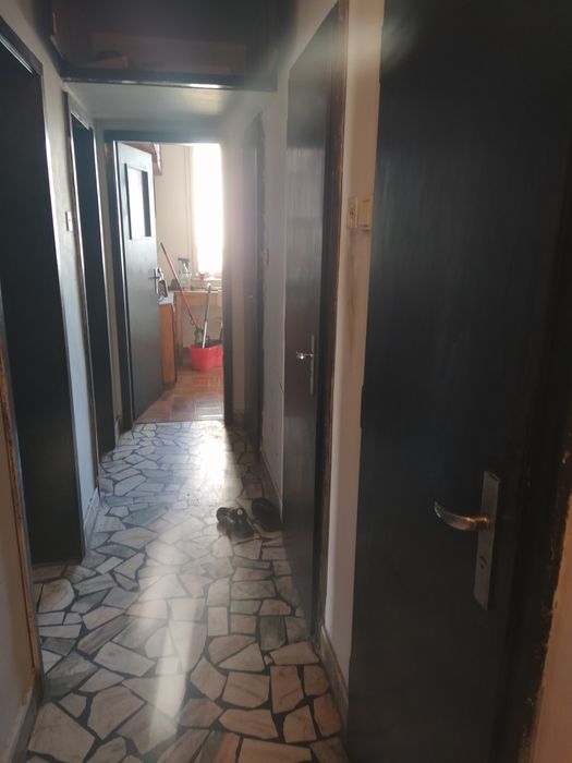 Дава се под наем Тристаен апартамент в София, Гео Милев - 90 кв.м за 433.5 € - Снимка #8