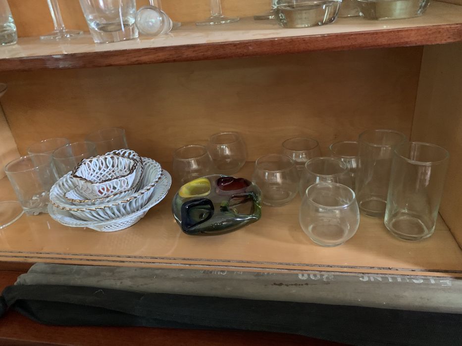 Servicii de pahare si diverse