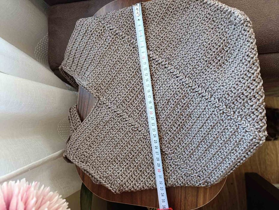 Ръчно плетена чанта, изчистена