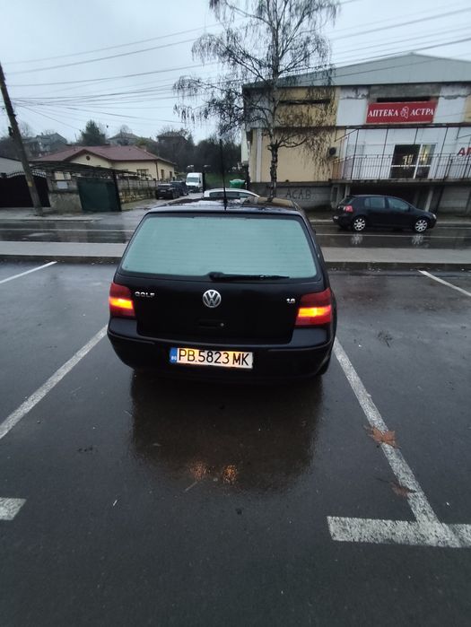 Vw golf 4  1.6Sr benzin 101кс
