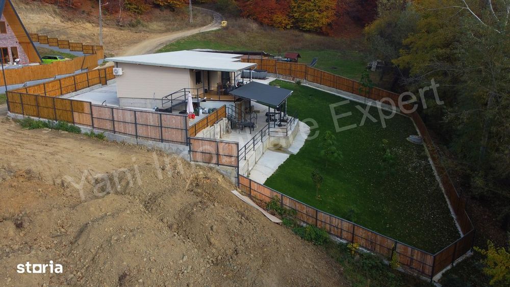 Casă de vânzare în Curtea de Argeș, strada Anghelești.