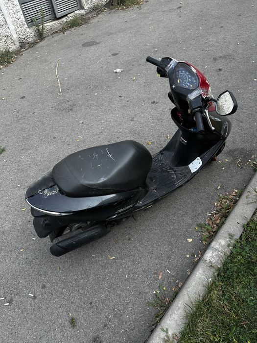 Мопед Honda dio на ходу
