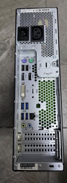 Calculator Fujitsu Esprimo D738 I5 gen 8 16 g ram ssd 500