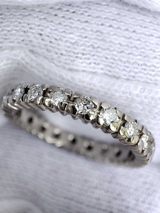 Inel Aur Alb 18K Cu Diamante Full Eternity Memory Diamant