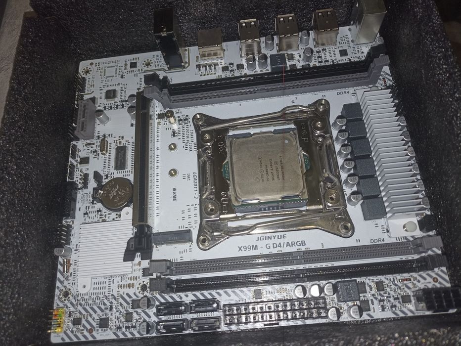 комплект Xeon E5 2680V4 Новый
