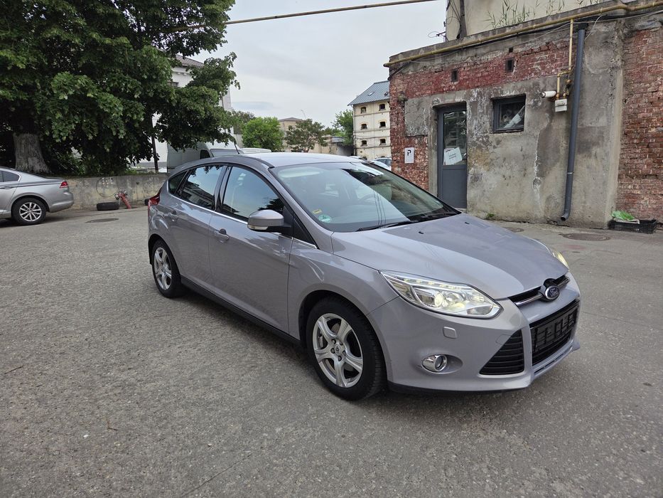 Ford focus 3 1.6 benzina