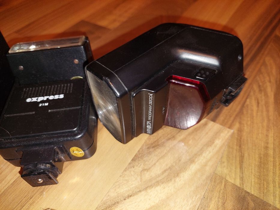 foto-blit pentru aparate: minolta si alte aparate