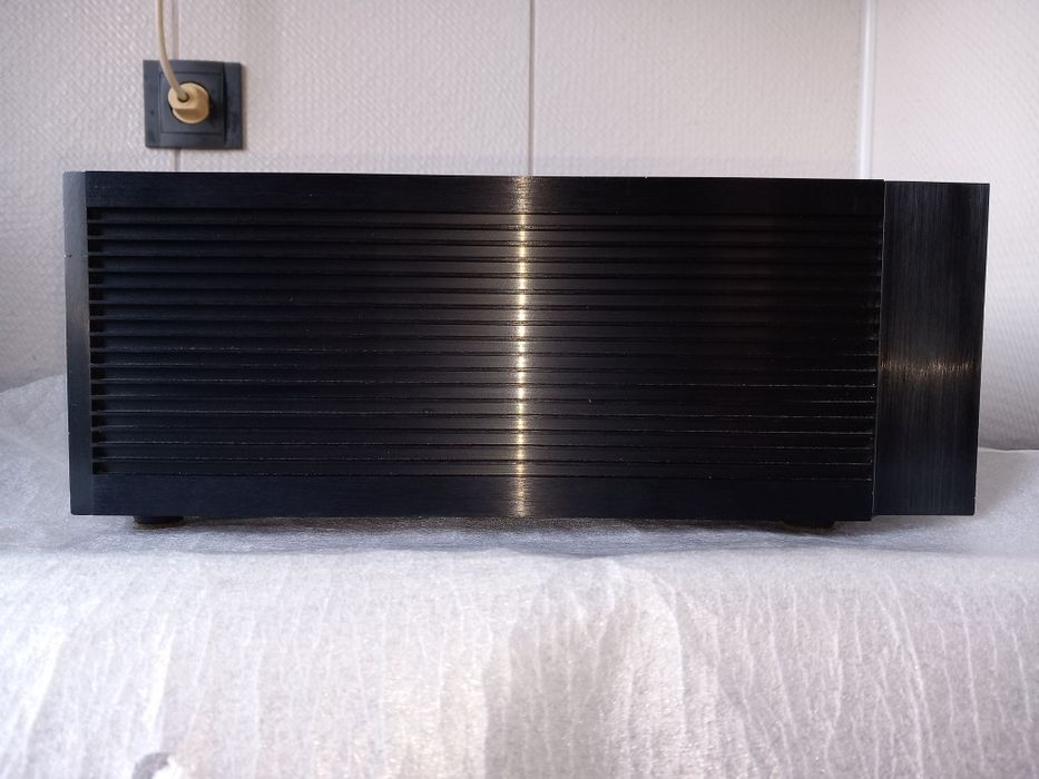 Amplificator final Chord SPM 800