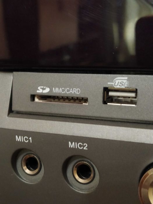 Музыкальный центр