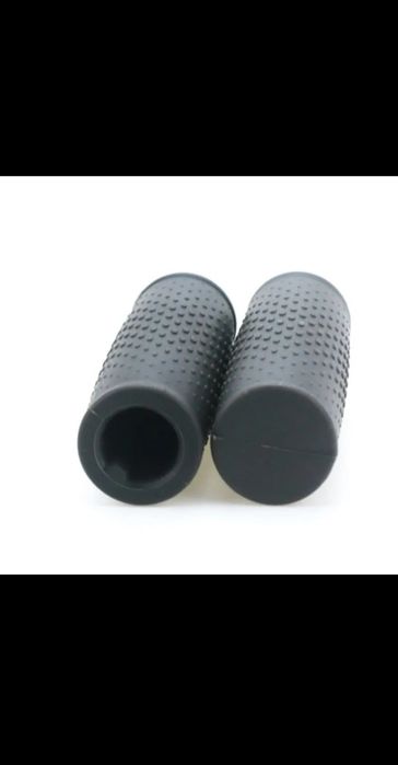 Ръкохватки  с ускорител и обикновени и светлоотразители,пегове за трот