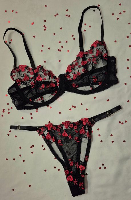 Подарък Дамско бельо в комплект