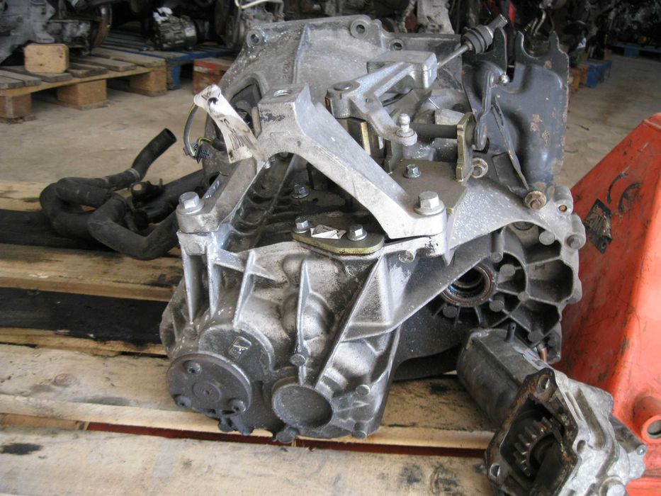 Cutie VitezeElectromAlterna1,6TDCI*G8DA109Cp58000kmEu4FordFOCUS*Franta