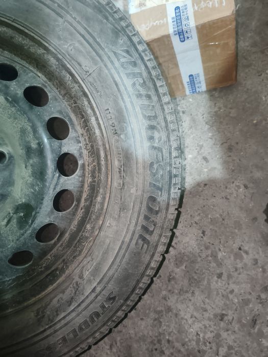 Бриджстоун близзак R15