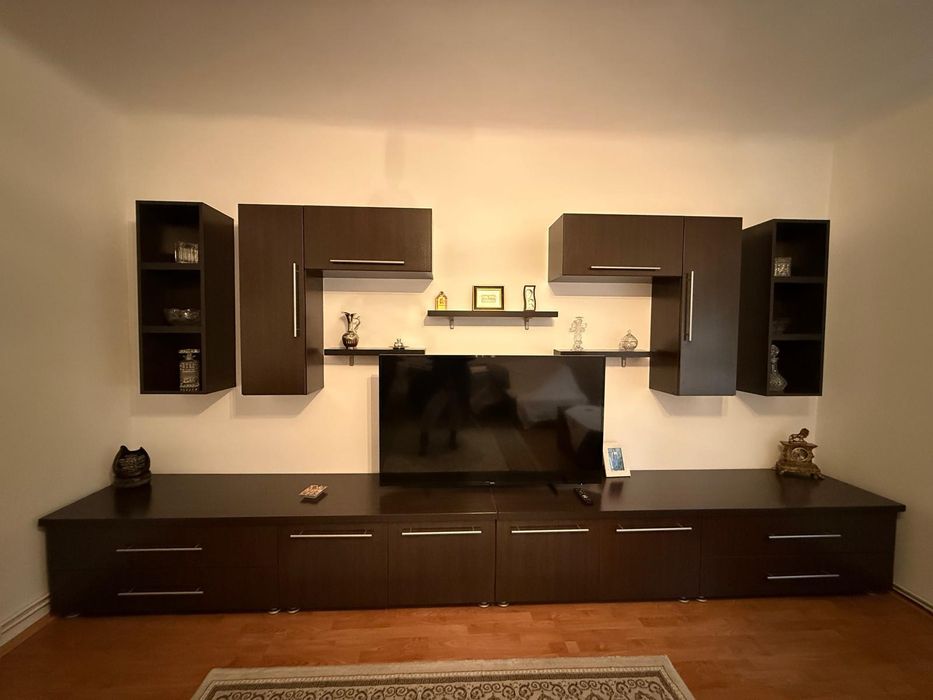 Mobila living stare foarte buna