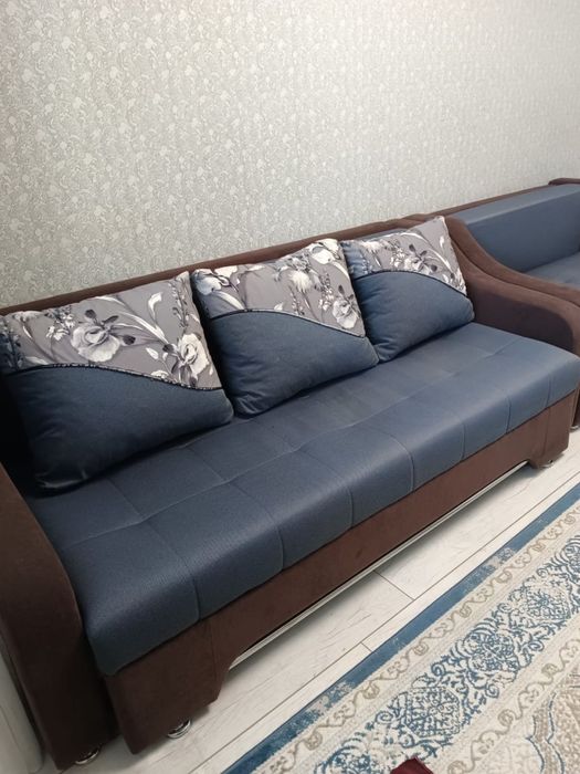 Продам диван отличный