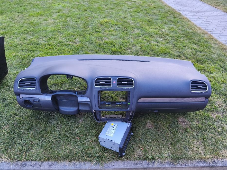 Planșa bord Volkswagen Golf 6