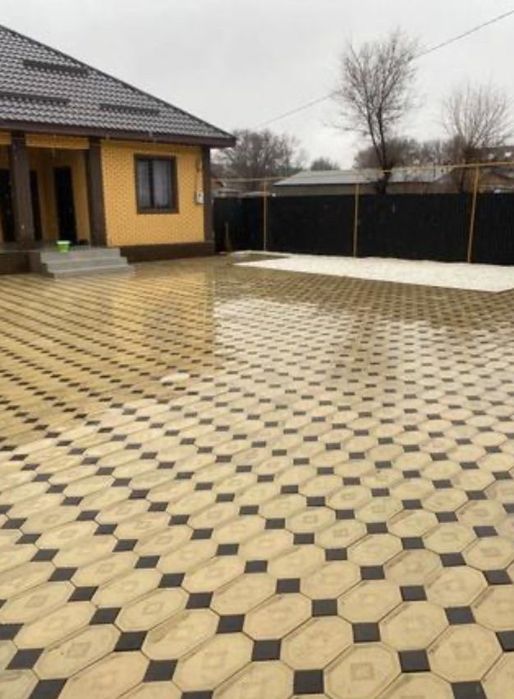 Укладка брусчатки и плитки